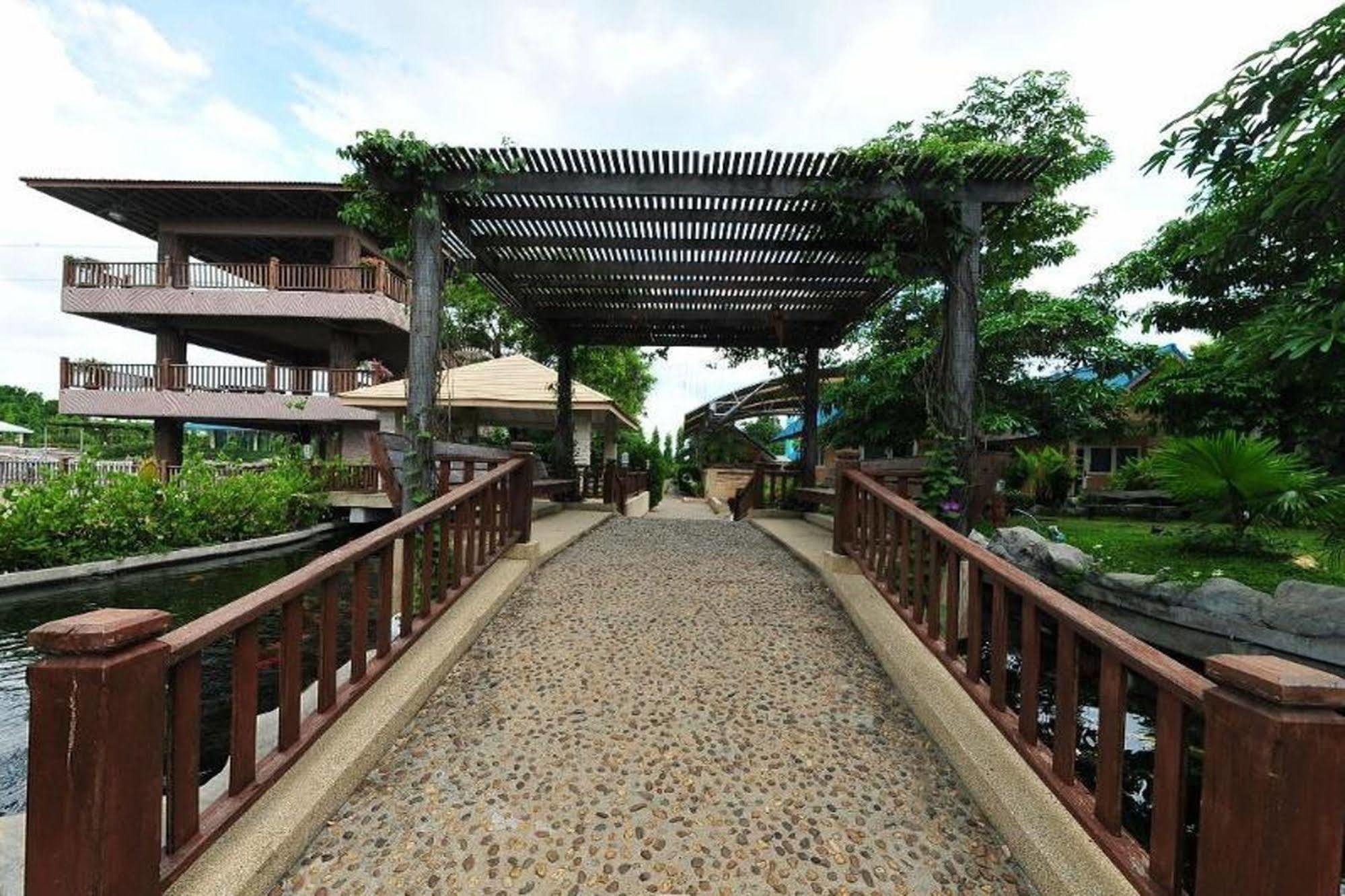 Chart Trip Resort Nakhonratchasima Zewnętrze zdjęcie