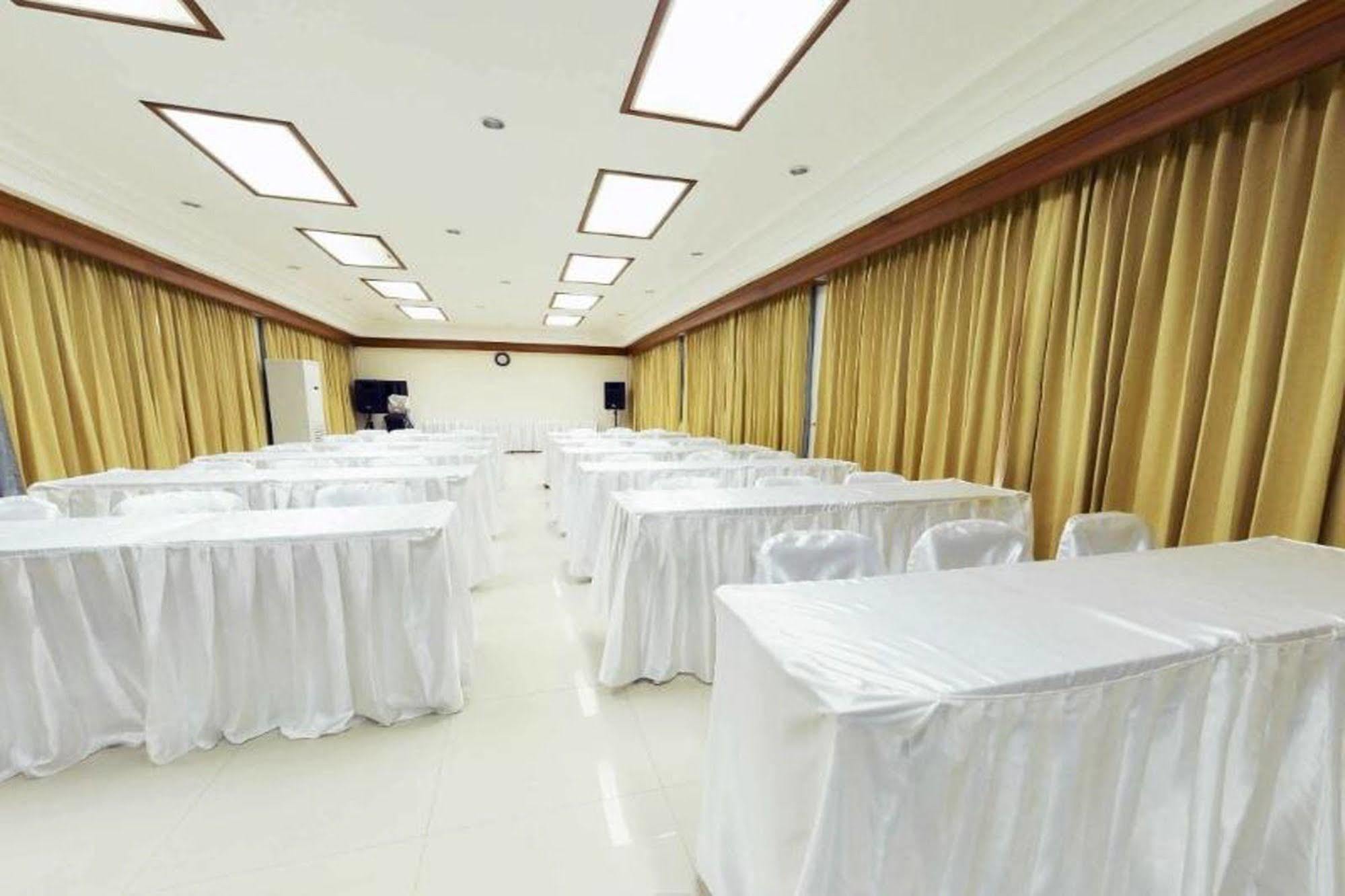 Chart Trip Resort Nakhonratchasima Zewnętrze zdjęcie